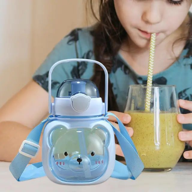 Termo Infantil de Osito con Correa 900ml - imagen 2