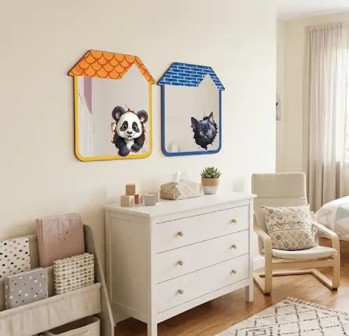 ESPEJO CUADRADO ADHESIVO DISEÑO CASITA CON PANDA/GATO - imagen 2