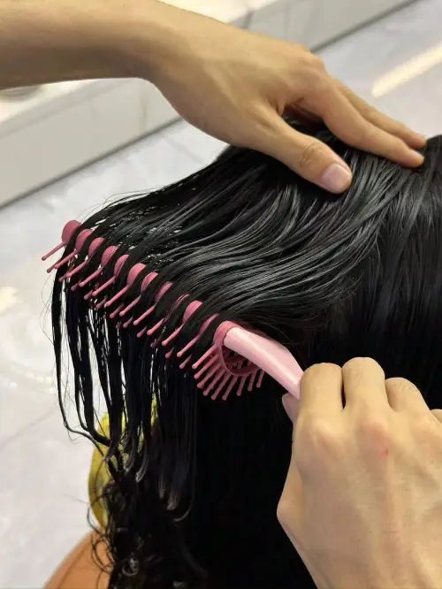 Cepillo de Pelo Esqueleto Ventilado Desenredante y Secado - imagen 3