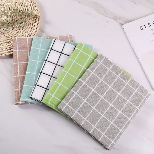 Mantel Rectangular De Plástico PVC Con Estampado De Rejilla - imagen 2