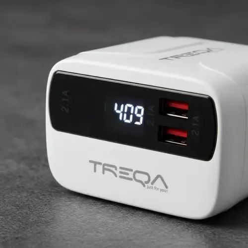 CARGADOR TREQA 2xUSB CON DISPLAY 5V 3.1A 100-240V ABS - imagen 2